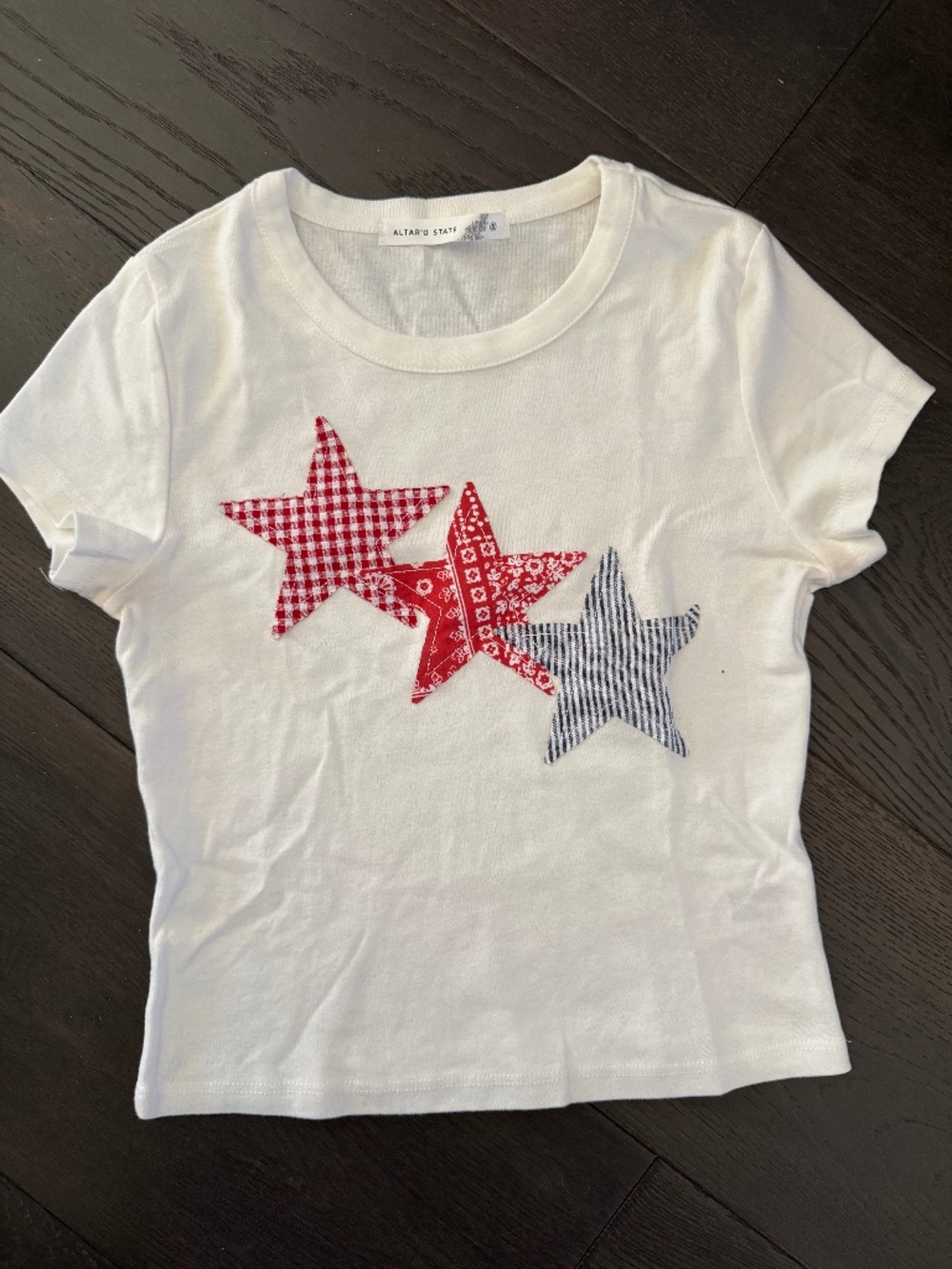 white shirt with starts